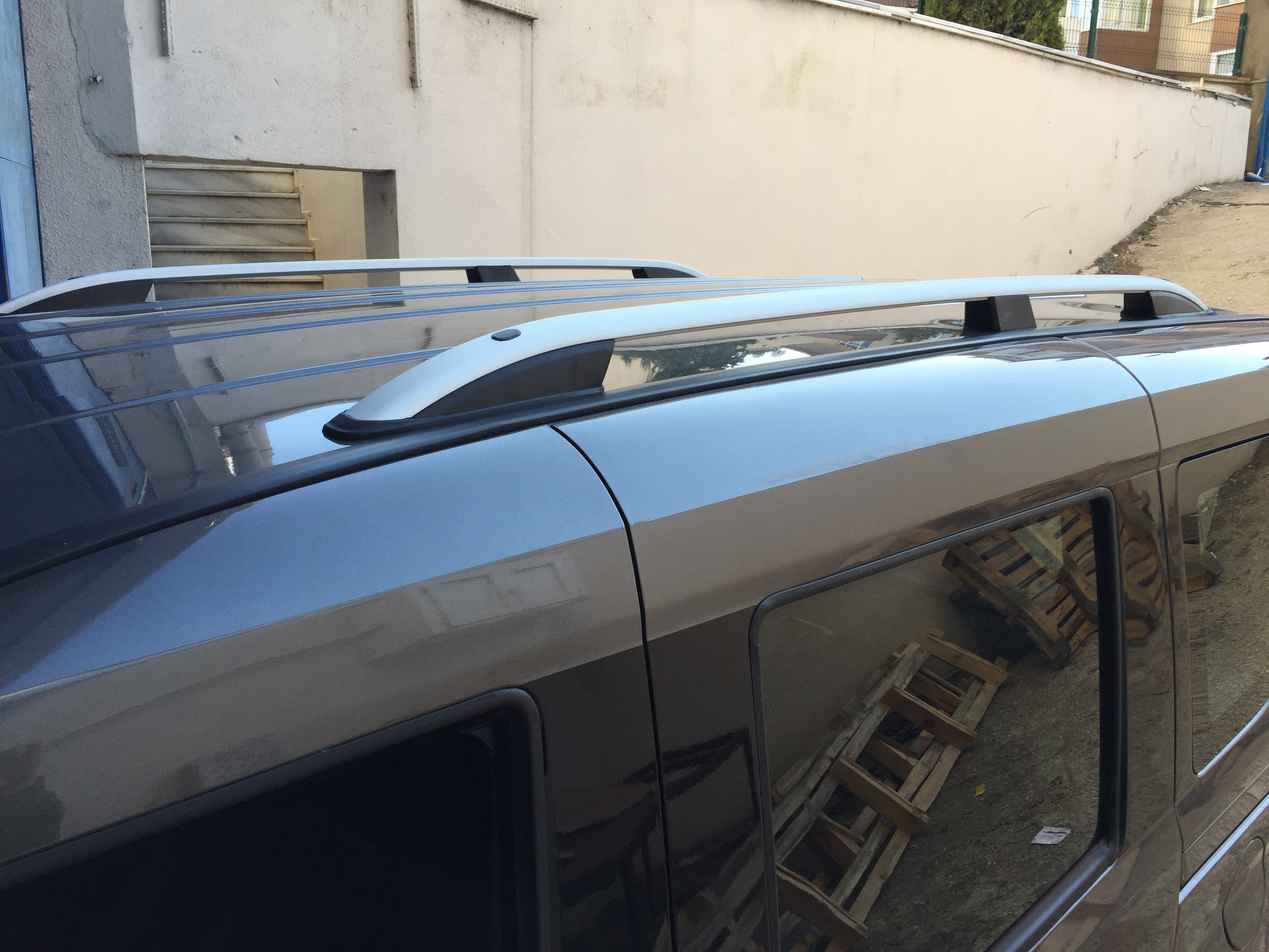 Aluminum Roof Rails for Cars and SUVs | Erkul Auto